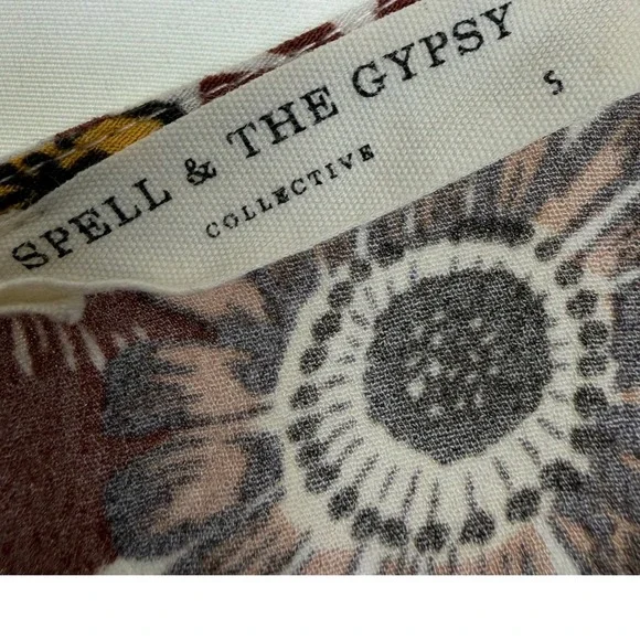 Spell & The Gypsy Desert Daisy Romper Mustard Yellow Boho V-Neck Small - Picture 8 of 8